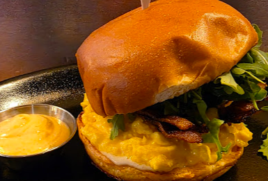 Beatrix signature dishes Chicken Terri D
Parmesan Crusted Whitefish
Mushroom Burger